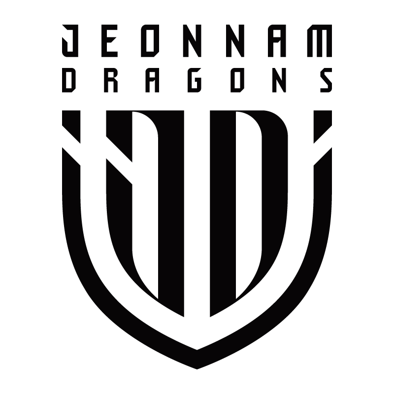 2022 · monochrome badge