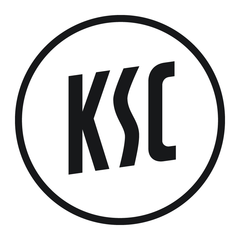 2005 · monochrome badge